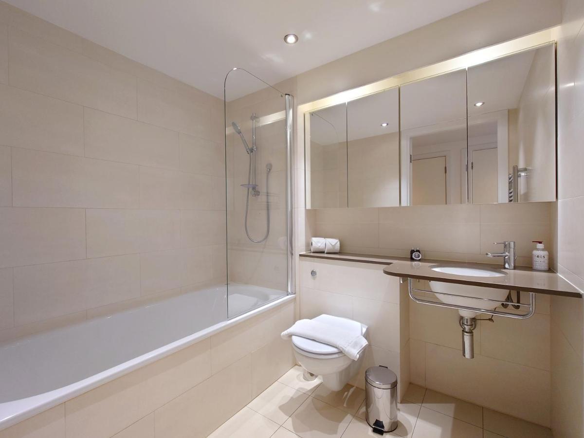 Fully Serviced Two Bed Apartment By Excel & O2 Londra Esterno foto